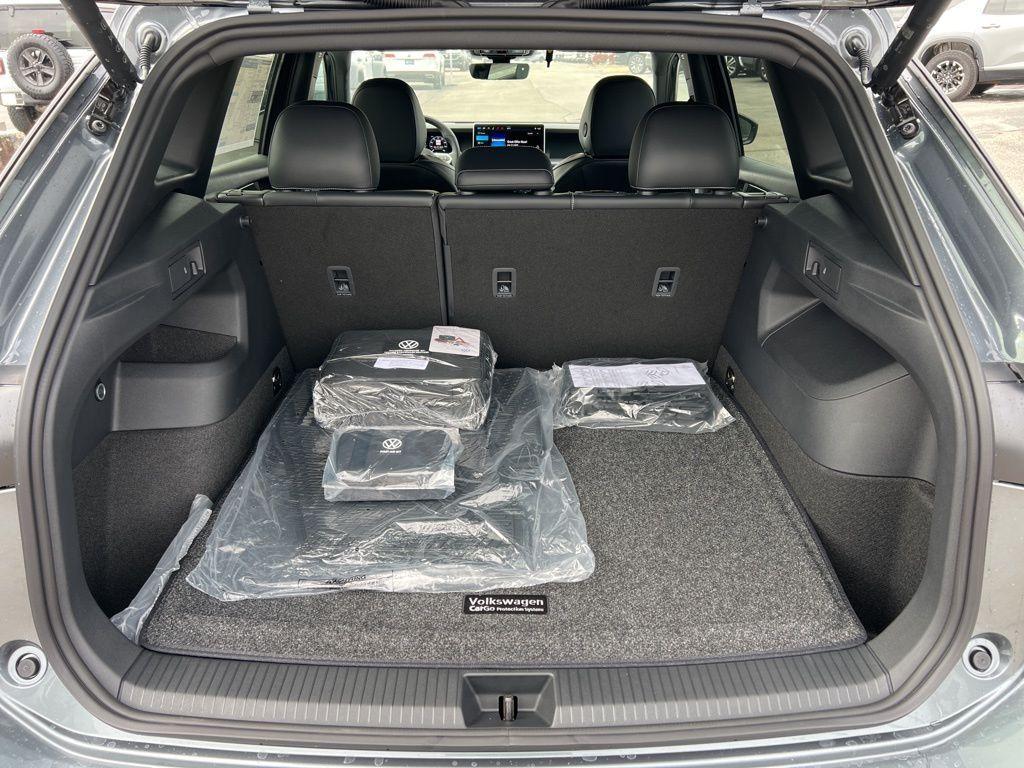 new 2026 Volkswagen Tiguan car, priced at $41,337