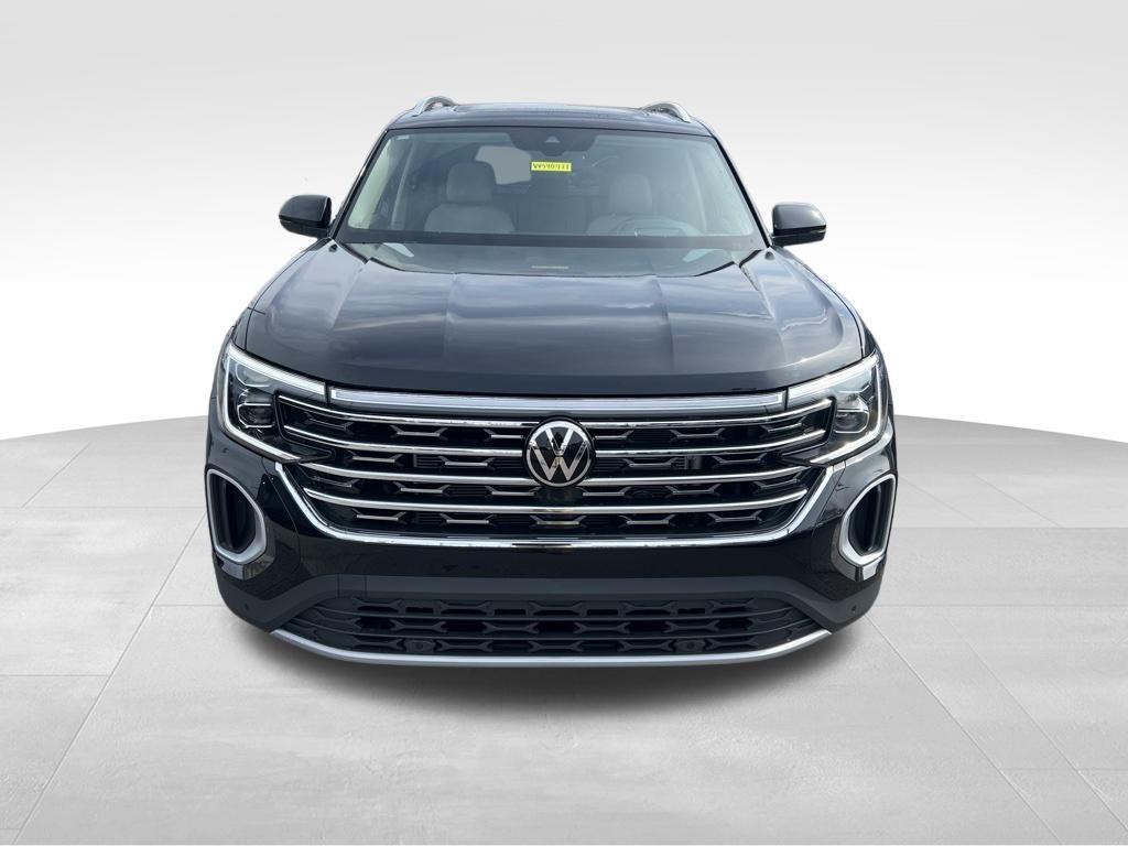 new 2026 Volkswagen Atlas car, priced at $52,293