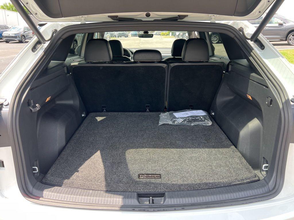 used 2022 Volkswagen Atlas Cross Sport car, priced at $32,969