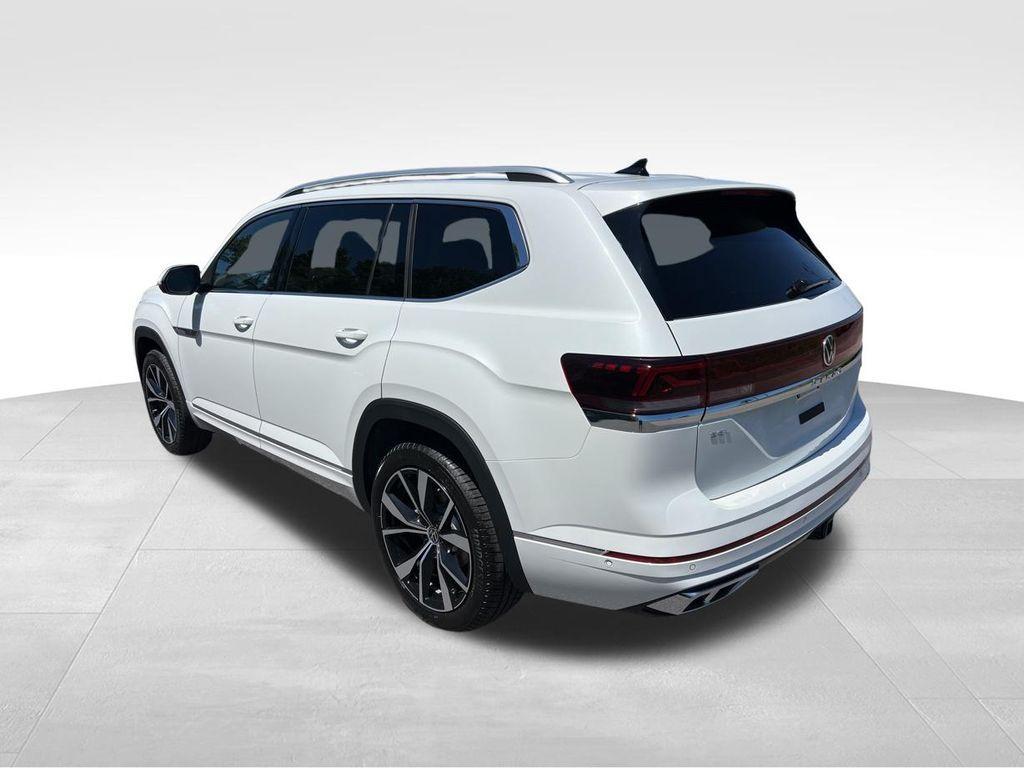 new 2026 Volkswagen Atlas car, priced at $57,527