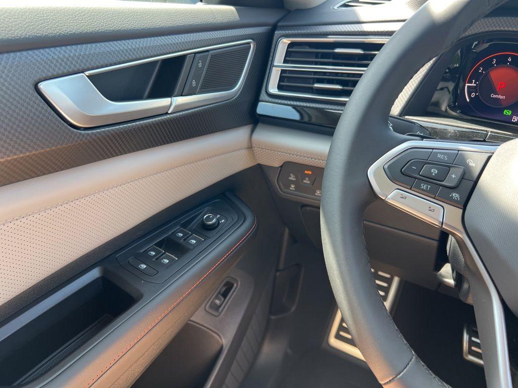 new 2026 Volkswagen Atlas car, priced at $51,883