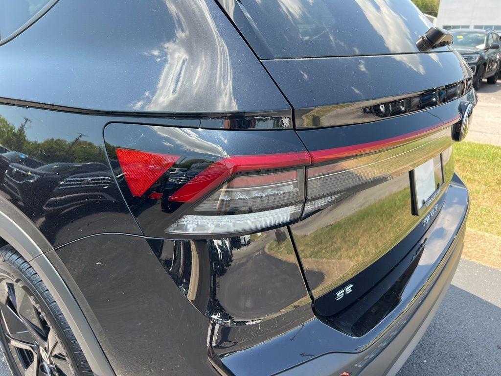 new 2025 Volkswagen Taos car, priced at $33,076