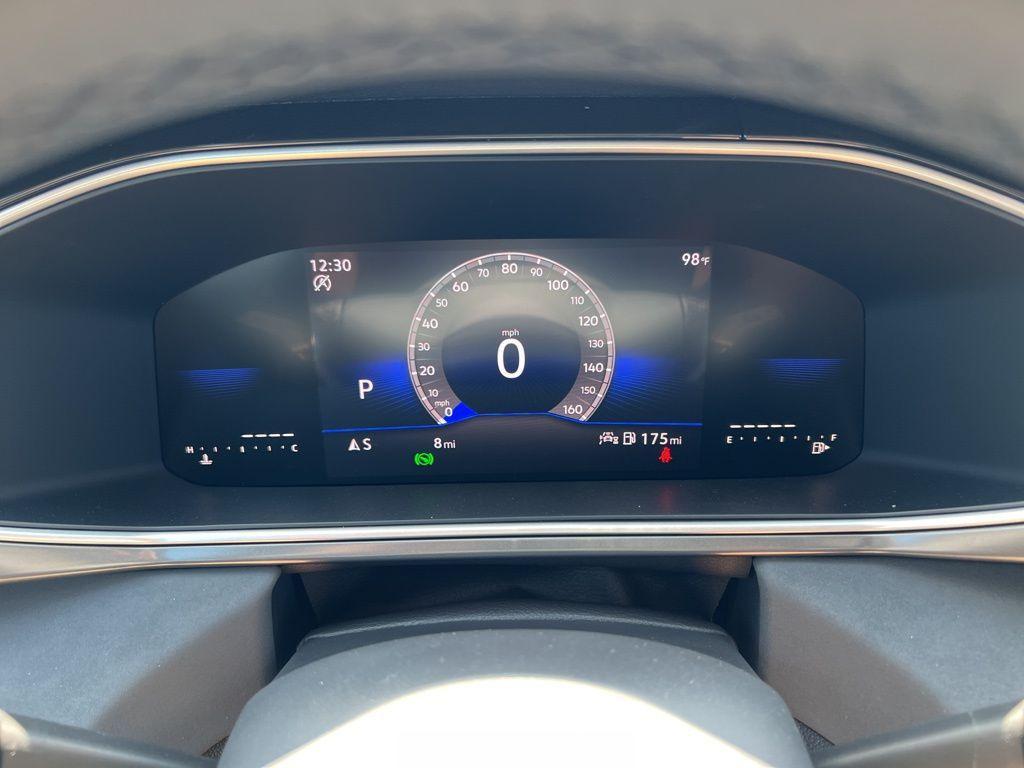 new 2025 Volkswagen Taos car, priced at $33,076