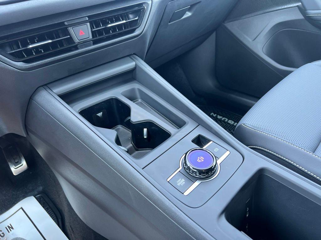 new 2026 Volkswagen Tiguan car, priced at $41,322