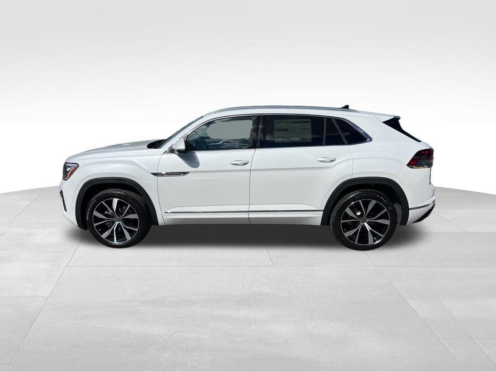 new 2026 Volkswagen Atlas Cross Sport car, priced at $56,748