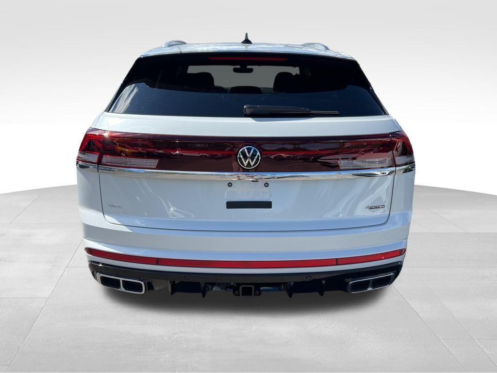 new 2026 Volkswagen Atlas Cross Sport car, priced at $56,748