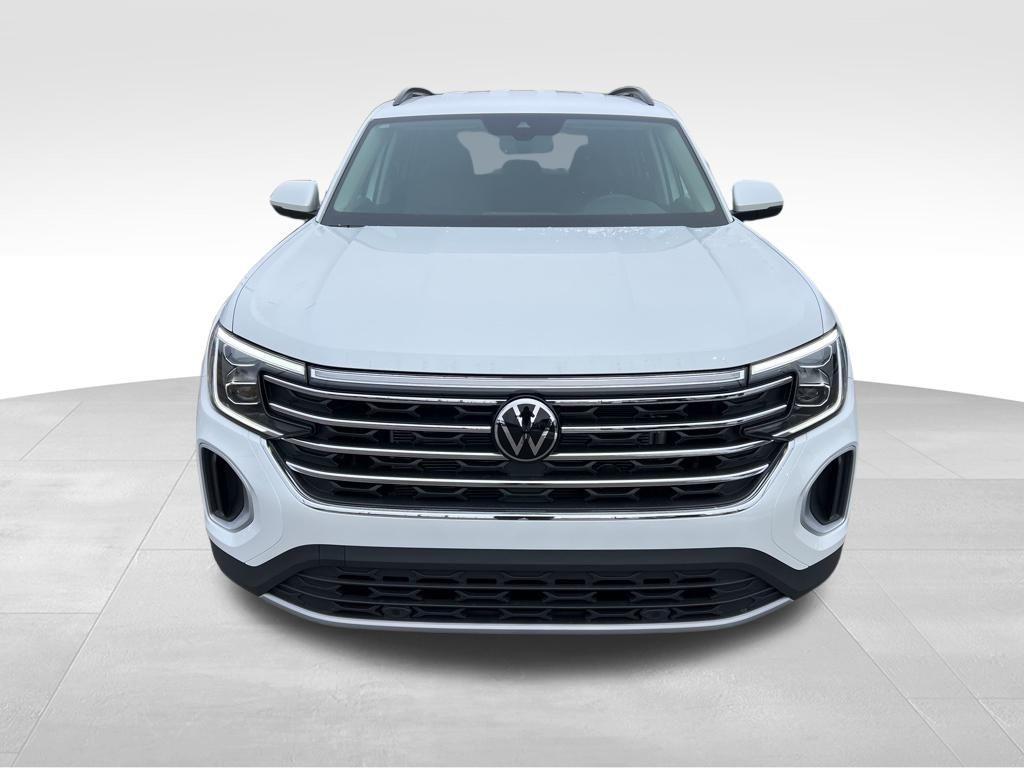 new 2026 Volkswagen Atlas car, priced at $42,537