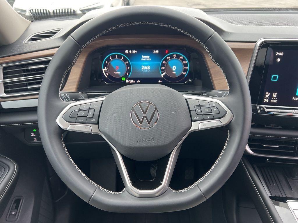 new 2026 Volkswagen Atlas car, priced at $48,344