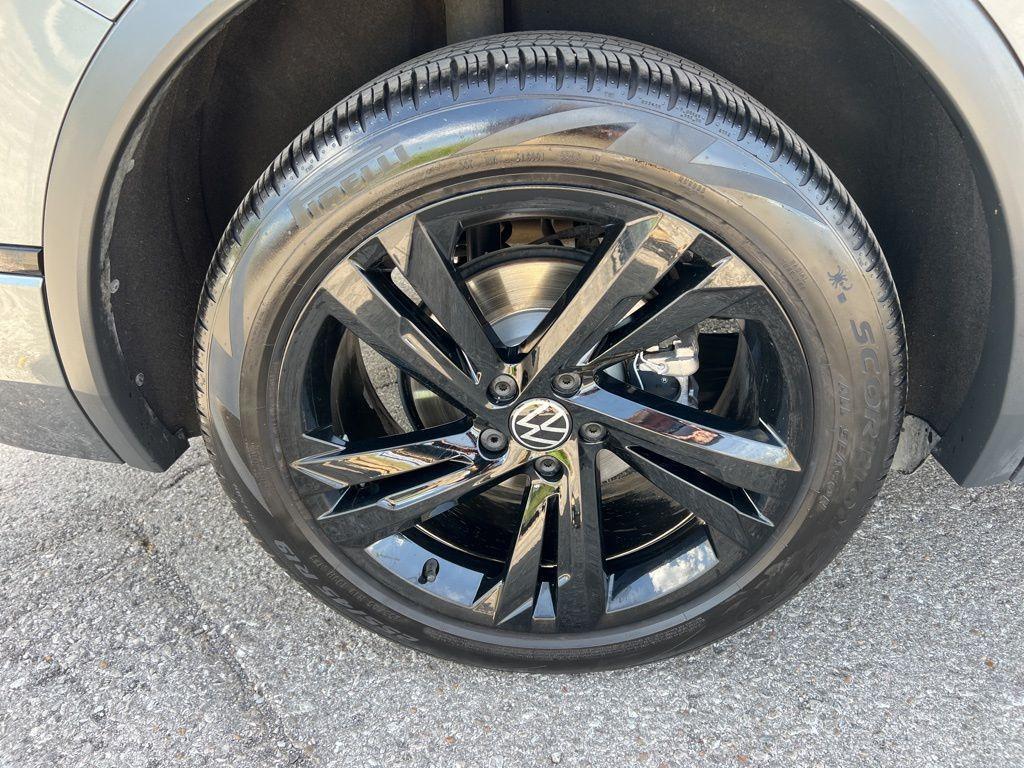used 2024 Volkswagen Tiguan car, priced at $28,151