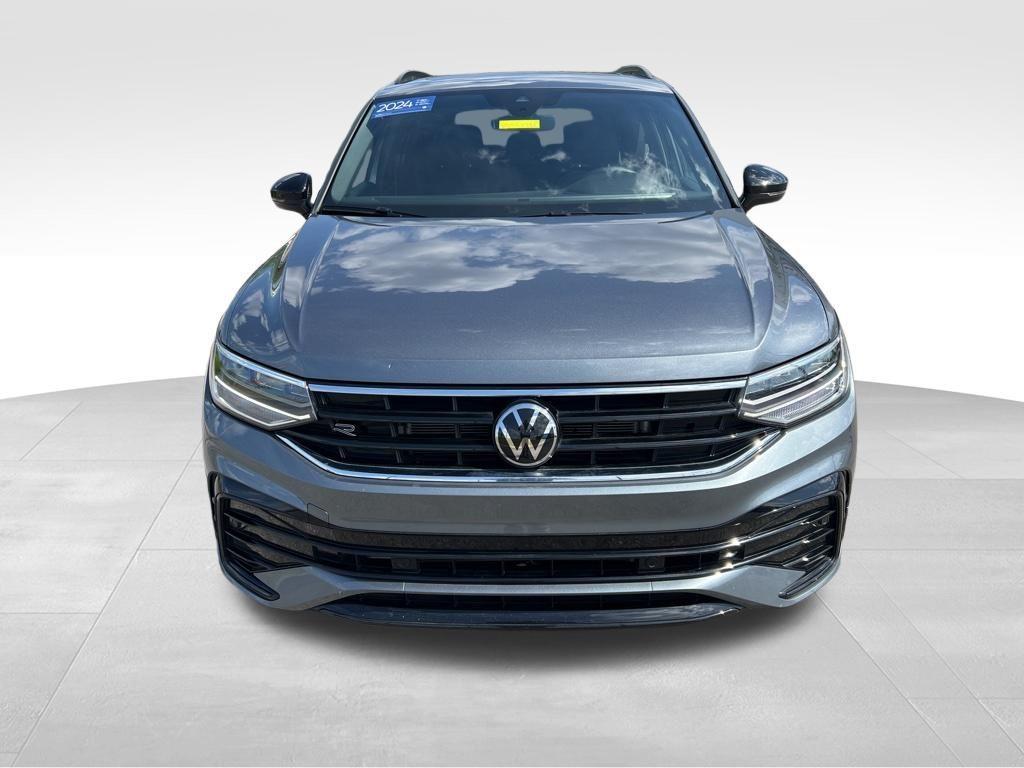 used 2024 Volkswagen Tiguan car, priced at $28,151