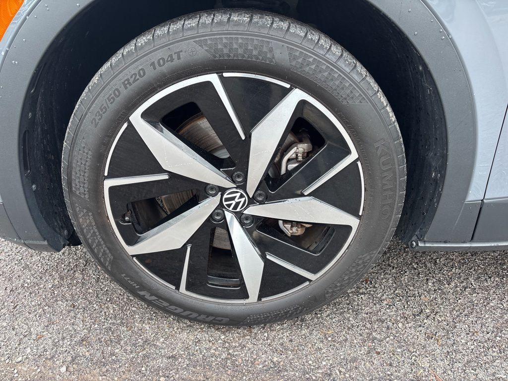 used 2023 Volkswagen ID.4 car, priced at $22,954