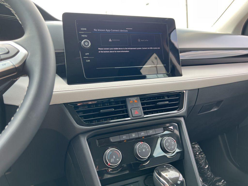 new 2026 Volkswagen Taos car, priced at $28,576