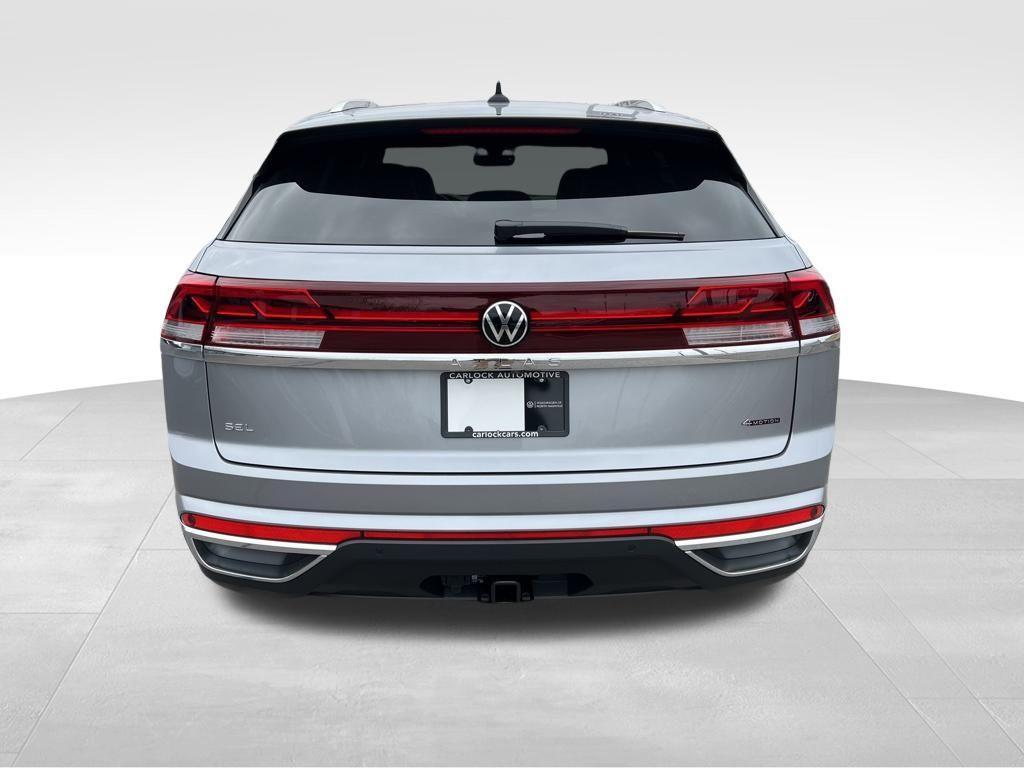 new 2026 Volkswagen Atlas Cross Sport car, priced at $50,917
