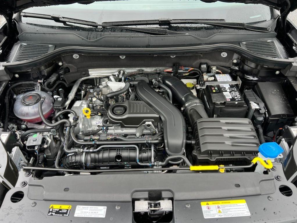 new 2026 Volkswagen Taos car, priced at $32,136