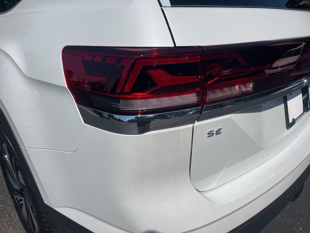 new 2026 Volkswagen Atlas car, priced at $46,552