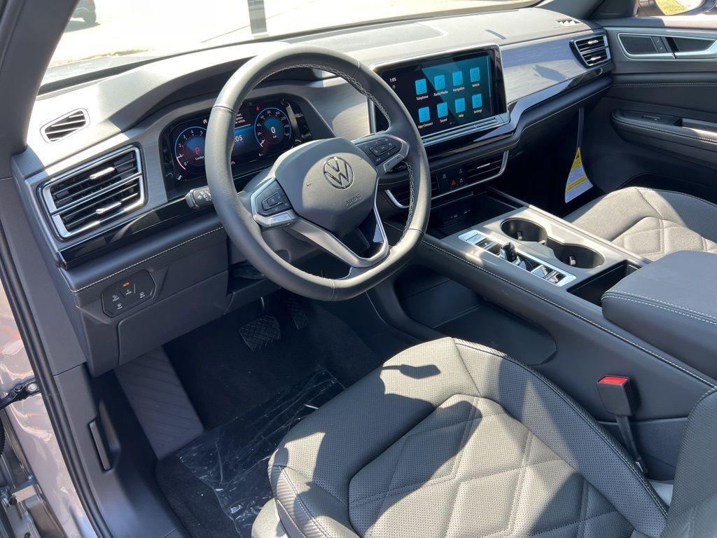 new 2026 Volkswagen Atlas Cross Sport car, priced at $40,781