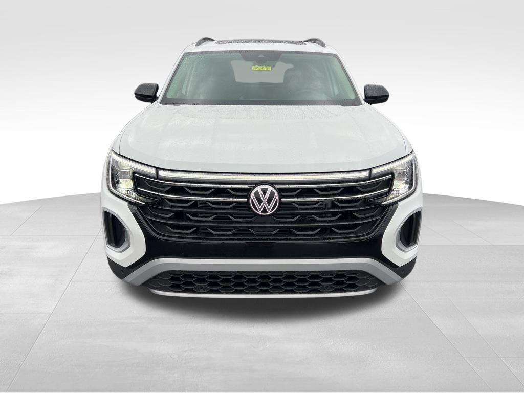 new 2026 Volkswagen Atlas car, priced at $51,883