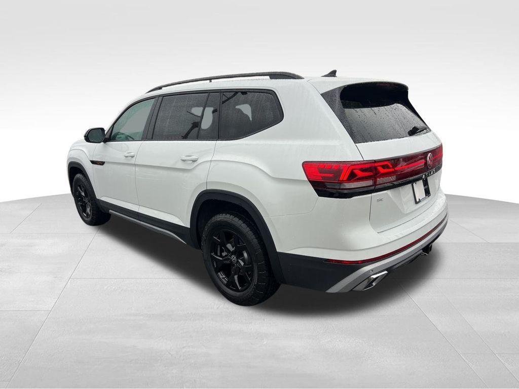 new 2026 Volkswagen Atlas car, priced at $51,883