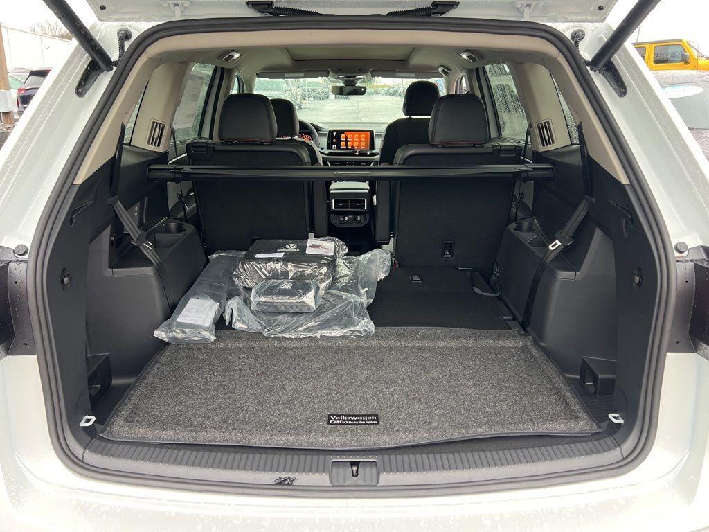 new 2026 Volkswagen Atlas car, priced at $51,883