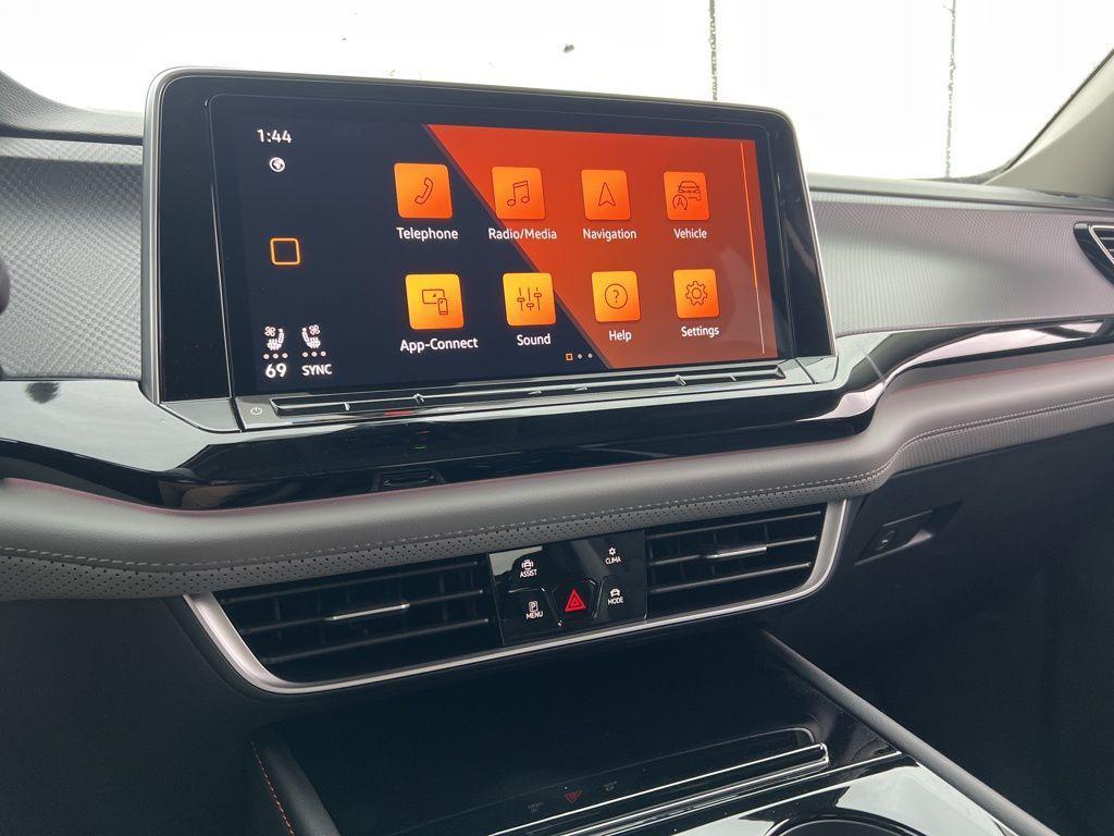 new 2026 Volkswagen Atlas car, priced at $51,883