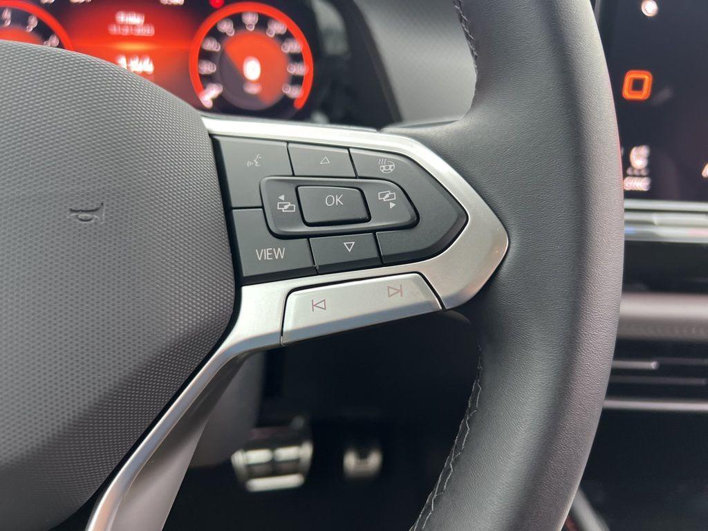 new 2026 Volkswagen Atlas car, priced at $51,883