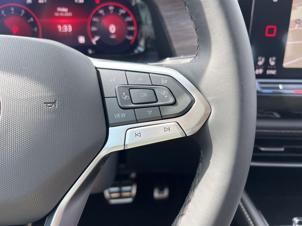 new 2026 Volkswagen Atlas car, priced at $58,566