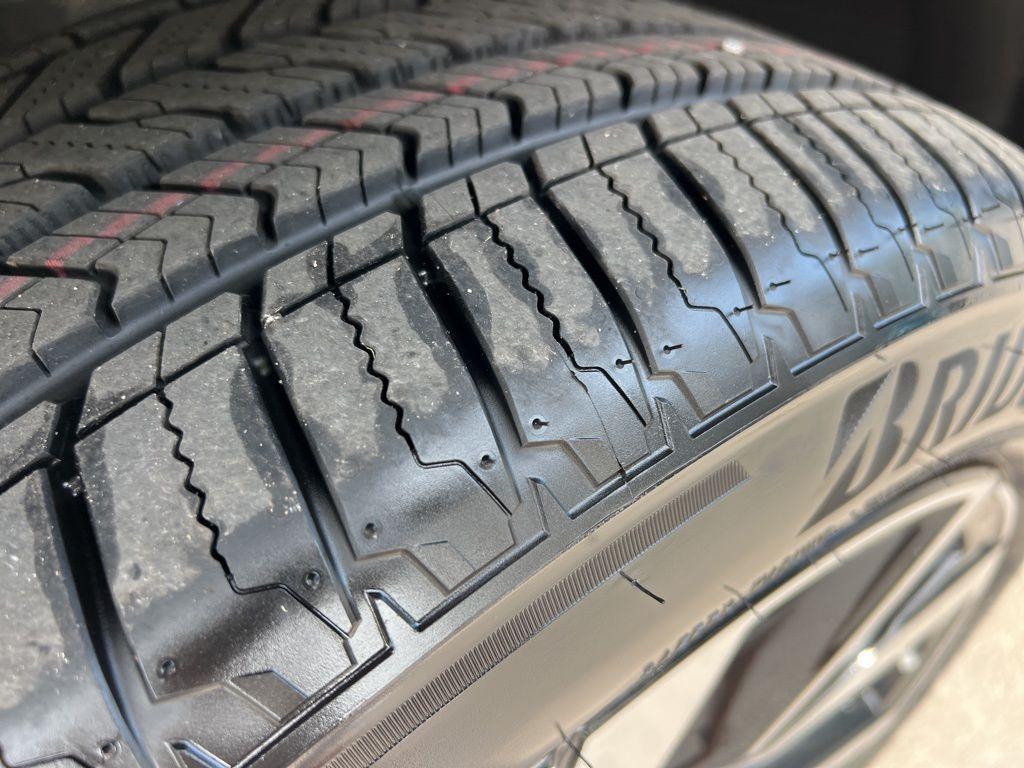 new 2026 Volkswagen Atlas car, priced at $58,566