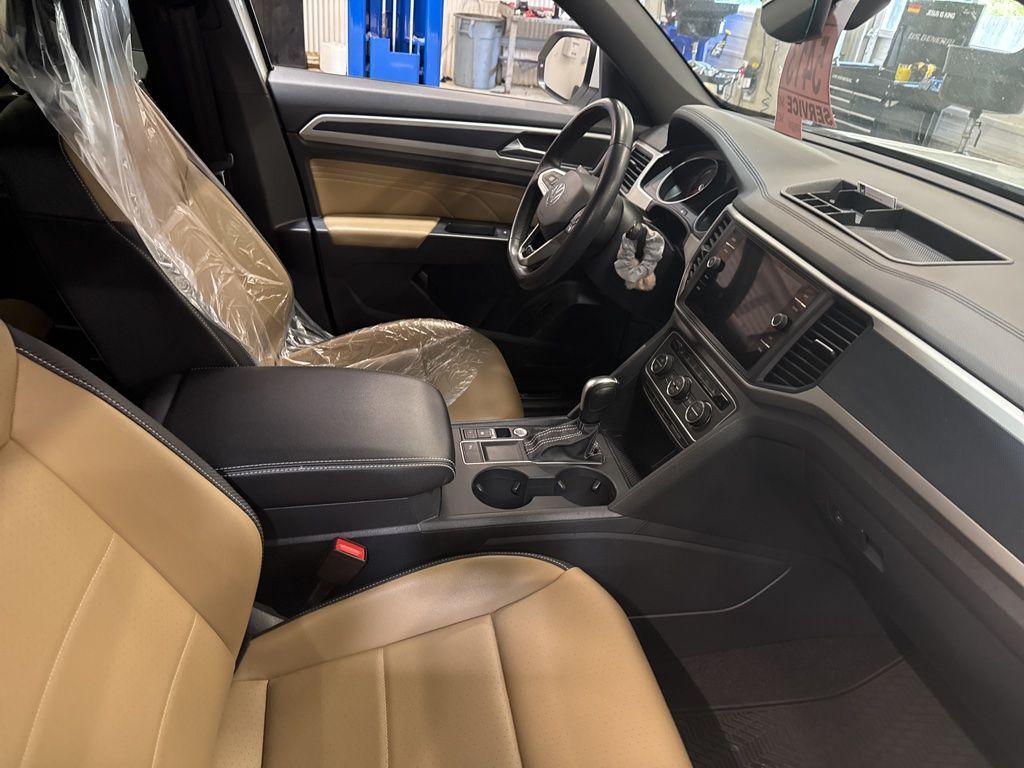 used 2021 Volkswagen Atlas Cross Sport car, priced at $25,867