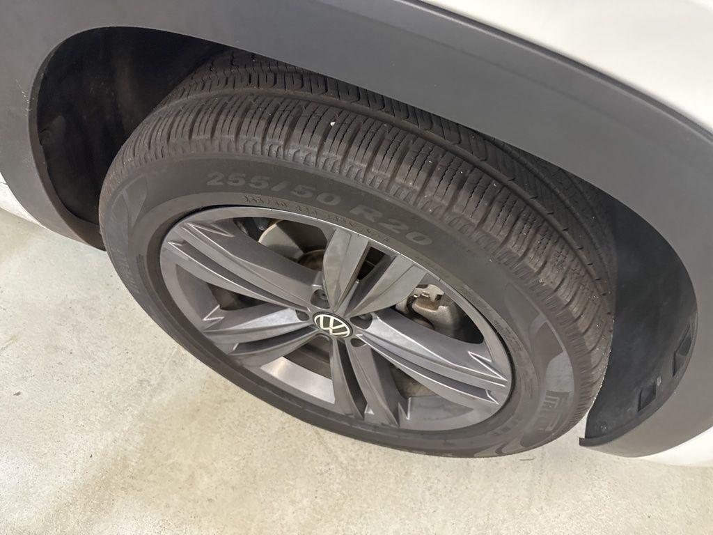used 2021 Volkswagen Atlas Cross Sport car, priced at $25,867