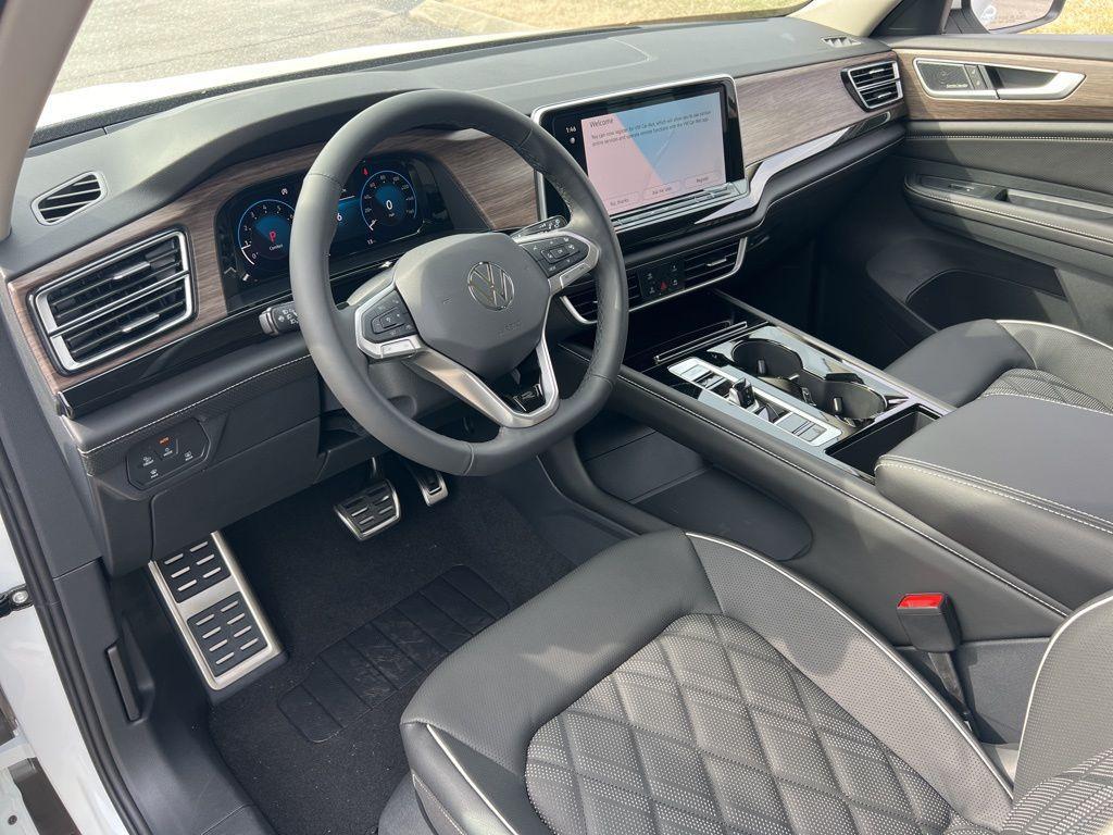 new 2026 Volkswagen Atlas car, priced at $57,758