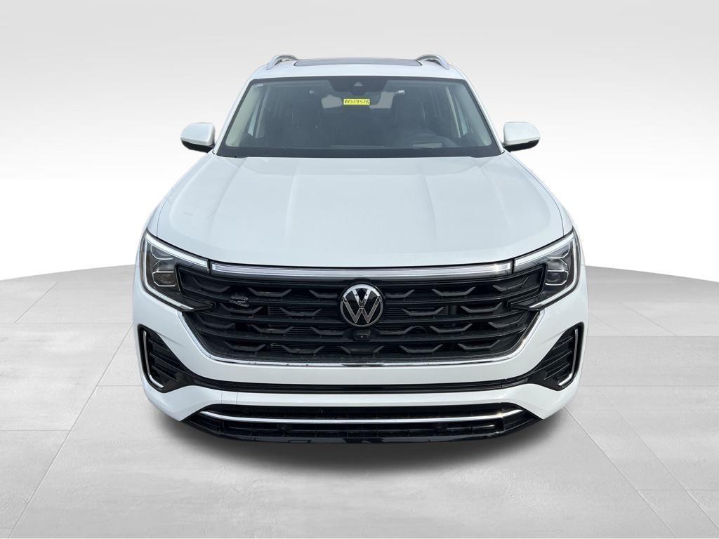 new 2026 Volkswagen Atlas car, priced at $57,758