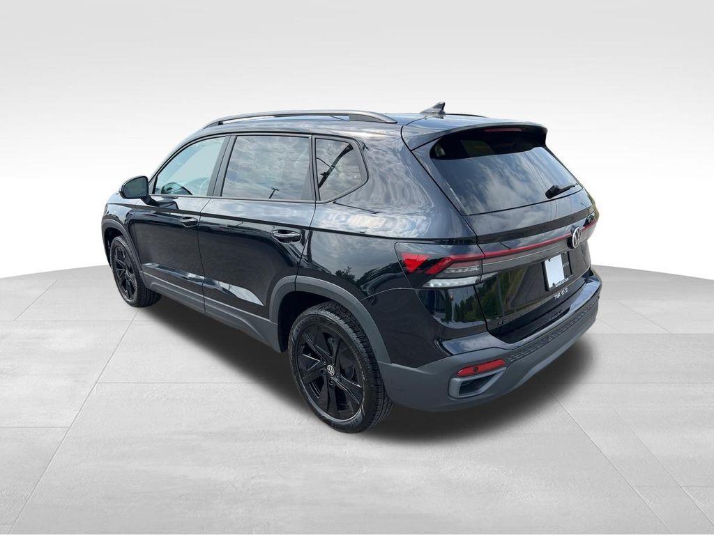 new 2026 Volkswagen Taos car, priced at $33,991