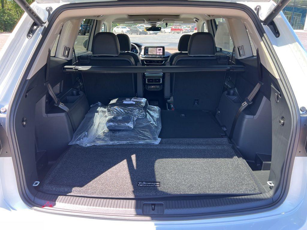 new 2026 Volkswagen Atlas car, priced at $58,453