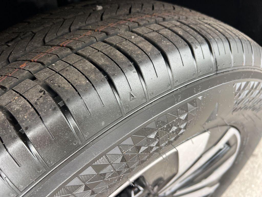 new 2026 Volkswagen Atlas car, priced at $41,902