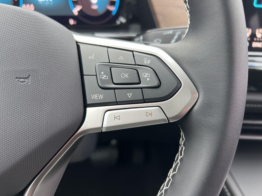 new 2026 Volkswagen Atlas car, priced at $41,902