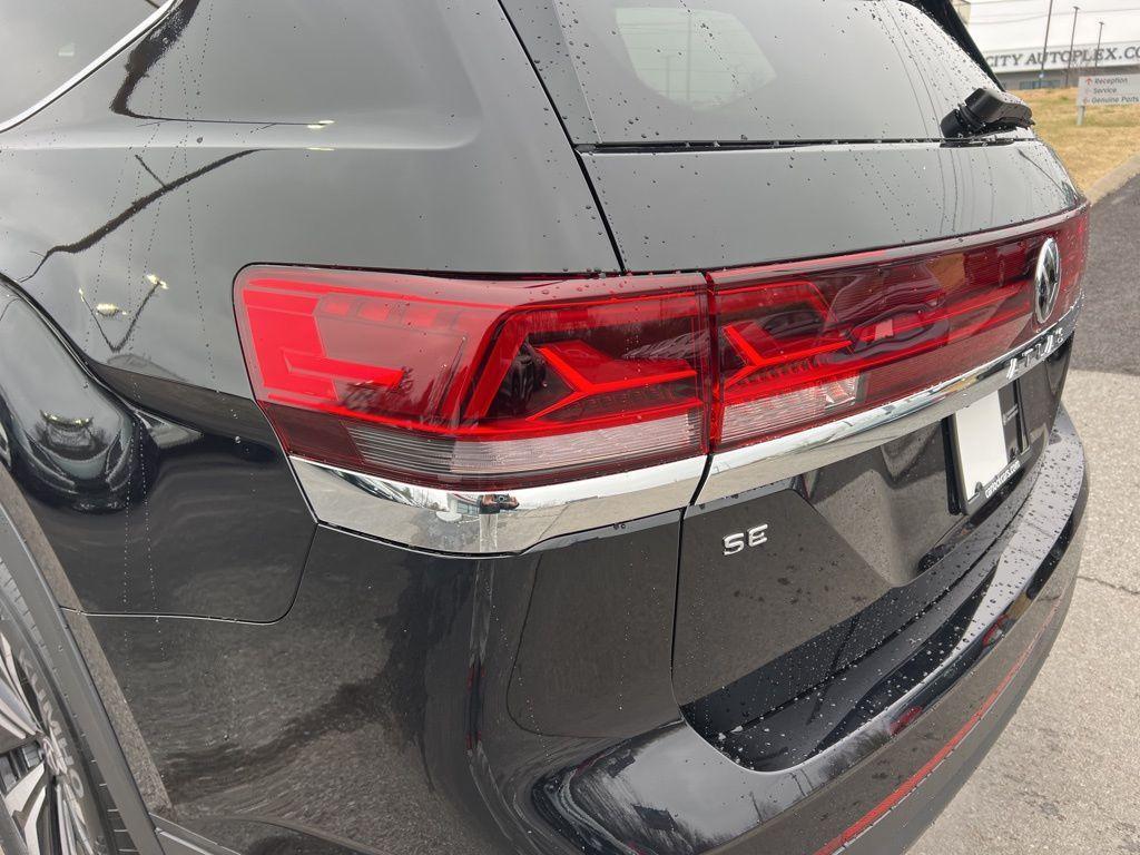 new 2026 Volkswagen Atlas car, priced at $41,902