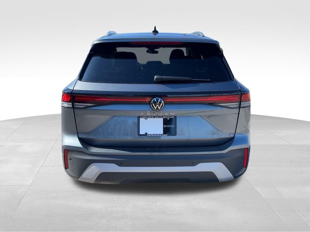 new 2026 Volkswagen Tiguan car, priced at $32,881