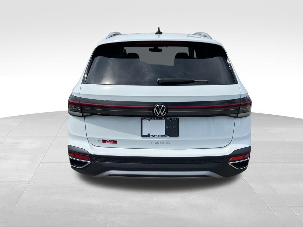 new 2026 Volkswagen Taos car, priced at $32,136