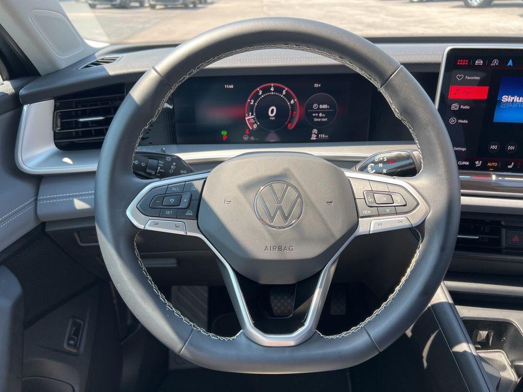 used 2025 Volkswagen Tiguan car, priced at $28,217