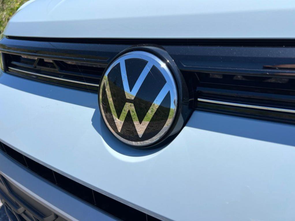 new 2026 Volkswagen Taos car, priced at $33,396