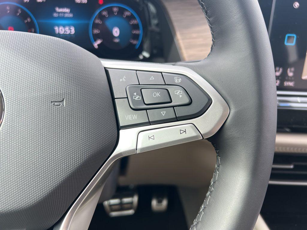 new 2026 Volkswagen Atlas car, priced at $57,303