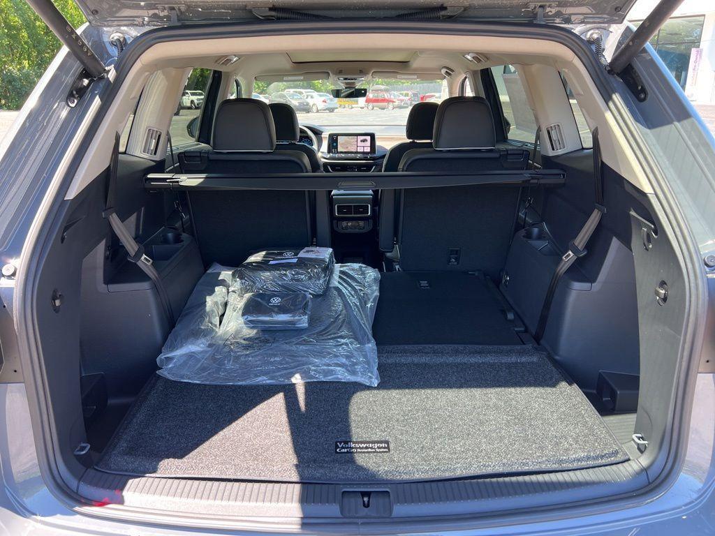 new 2026 Volkswagen Atlas car, priced at $58,453