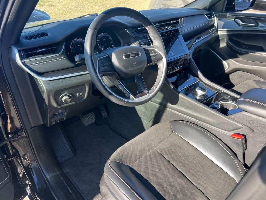 used 2022 Jeep Grand Cherokee L car, priced at $28,759