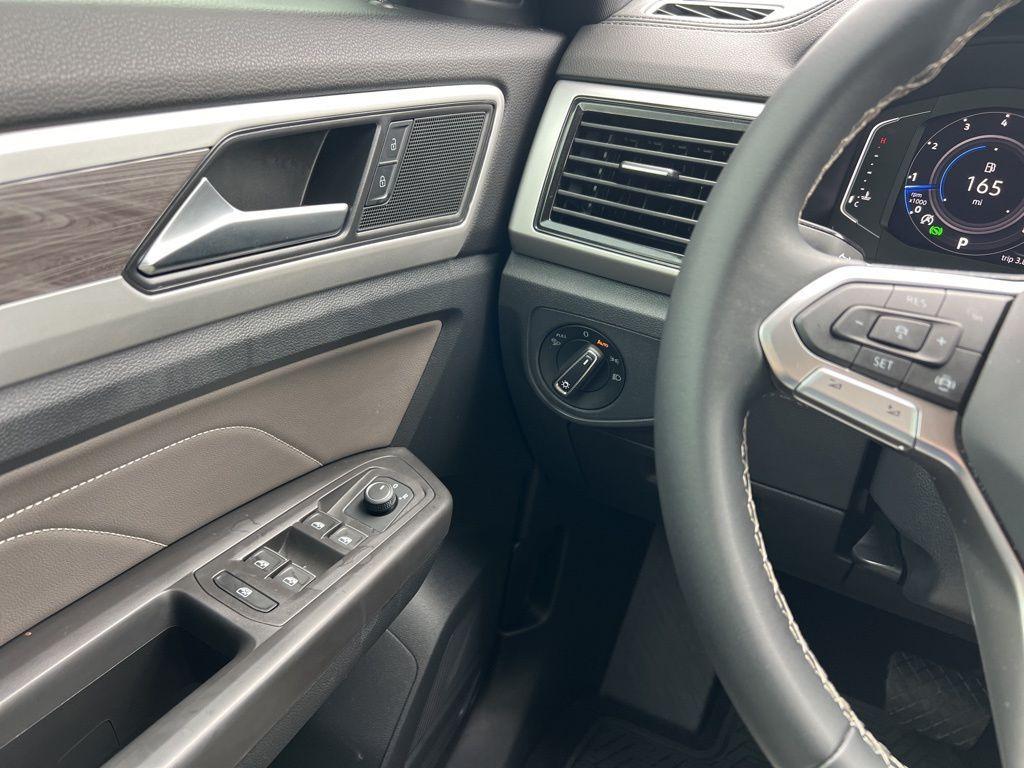 used 2022 Volkswagen Atlas Cross Sport car, priced at $27,265