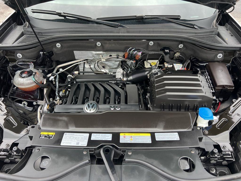 used 2022 Volkswagen Atlas Cross Sport car, priced at $27,265