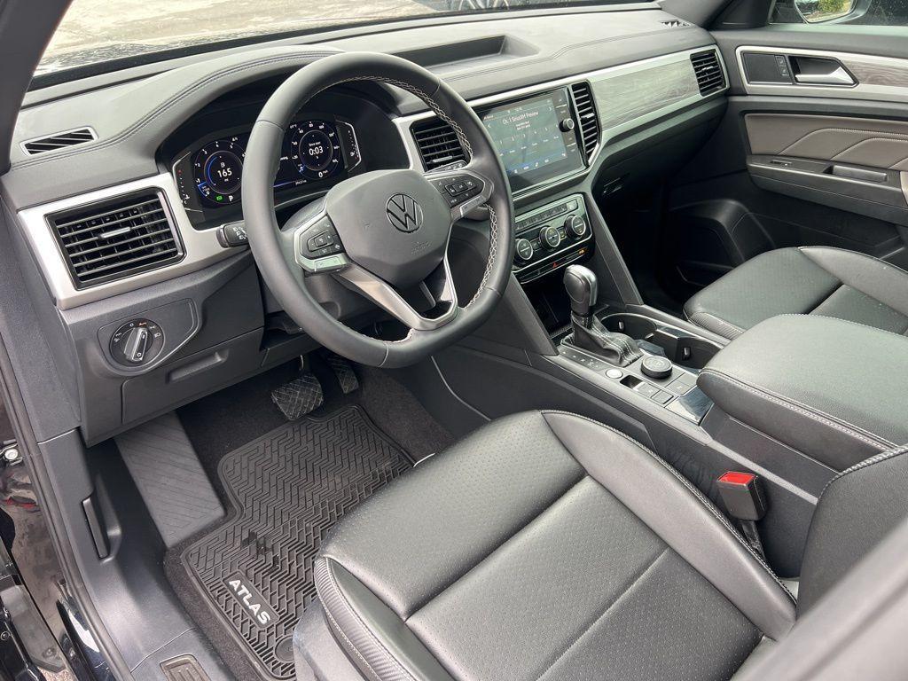 used 2022 Volkswagen Atlas Cross Sport car, priced at $27,265