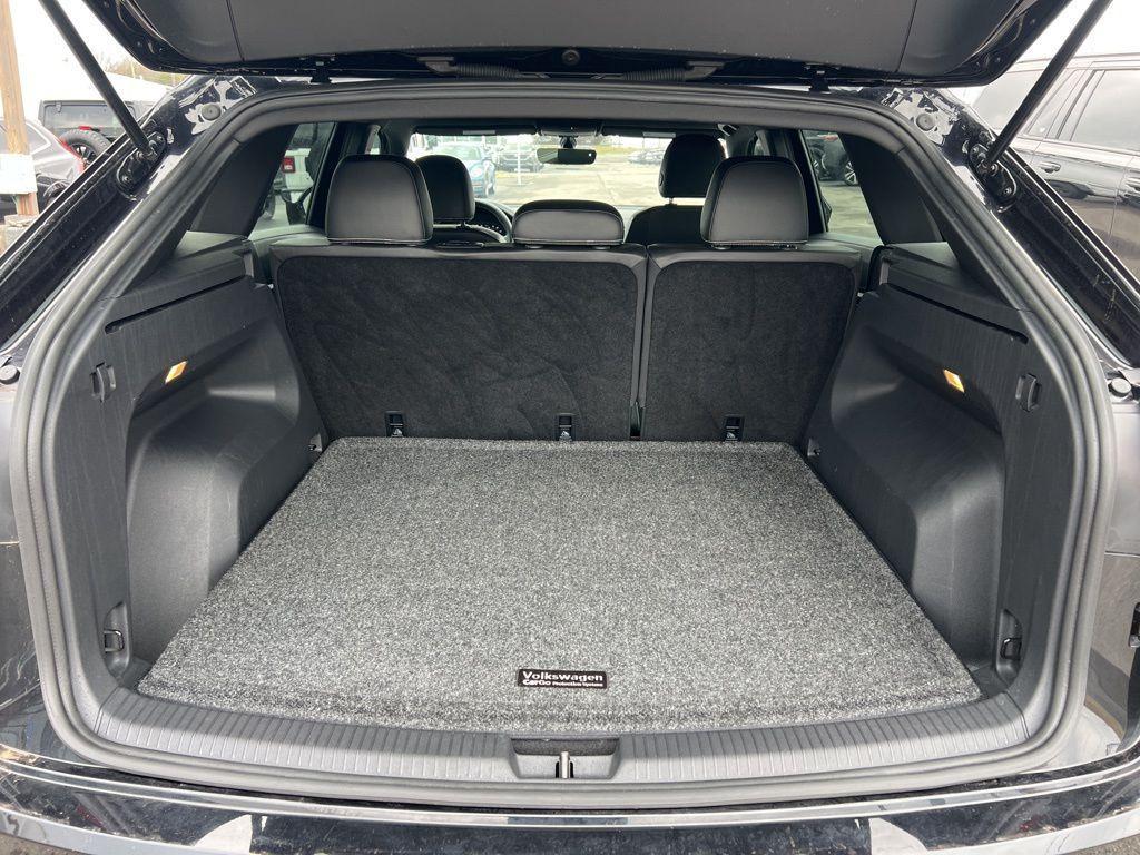 used 2022 Volkswagen Atlas Cross Sport car, priced at $27,265