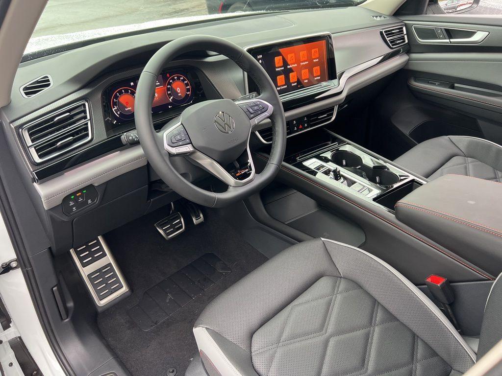 new 2026 Volkswagen Atlas car, priced at $51,188