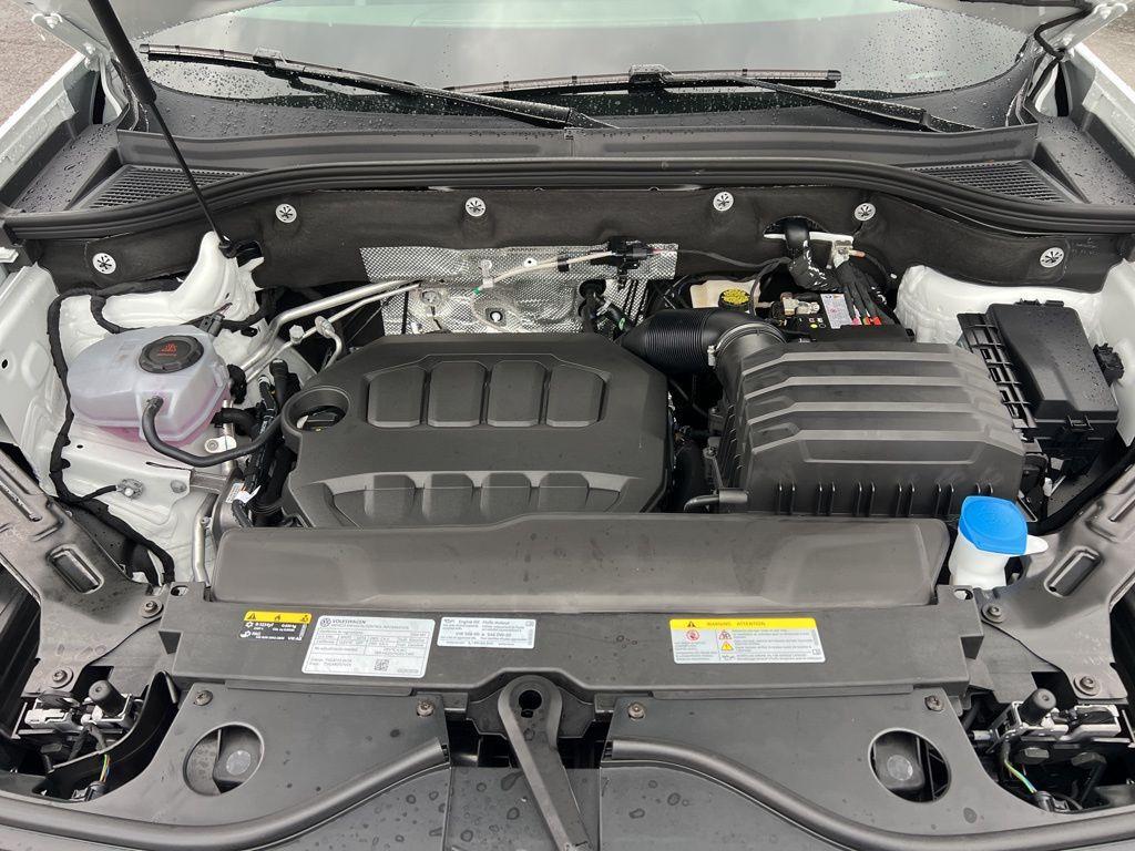 new 2026 Volkswagen Atlas car, priced at $51,188