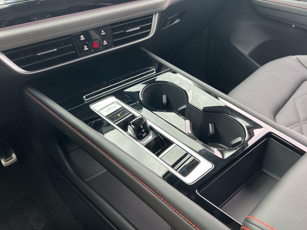 new 2026 Volkswagen Atlas car, priced at $51,188